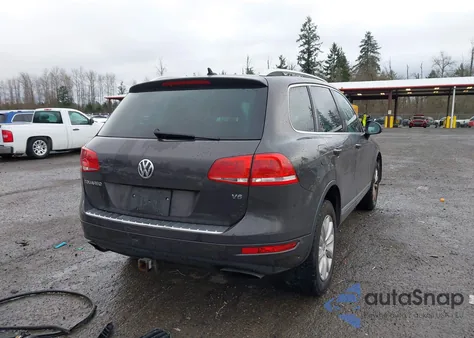 2012 Volkswagen Touareg Vr6 Sport z USA, uszkodzony, nr VIN WVGEF9BP2CD010847